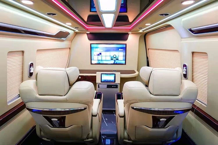 Toyota Hiace Modifiye Ticari Araç