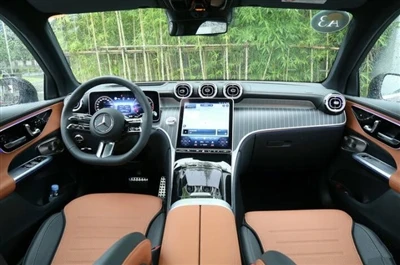 Mercedes-benz GLC Uzun Dingil Mesafeli Versiyonu Mevcut