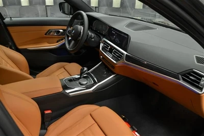 BMW, BMW 330i'nin Yeni Modifiye Versiyonunu Tanıttı.