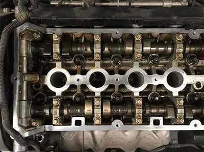 Tahliye edilmeyen motor yağı motora zarar verir mi?