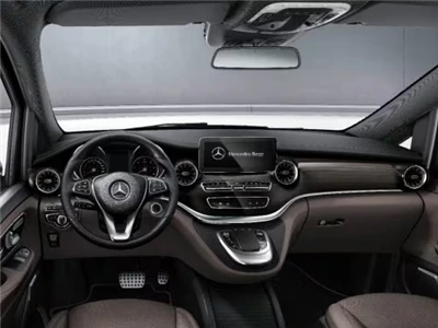 Mercedes-Benz V-Class sedan esnek iç tasarım