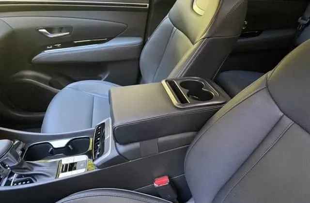 rear armrest rear armrest