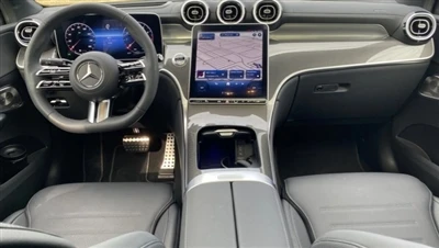Mercedes GLC 300 Coupe'nin Harika İç Mekanı