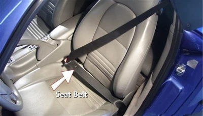 Araba Emniyet Kemerleri Nasıl Çalışır?
